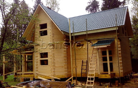 Процесс строительства дома из бруса 8,0х12.0м.